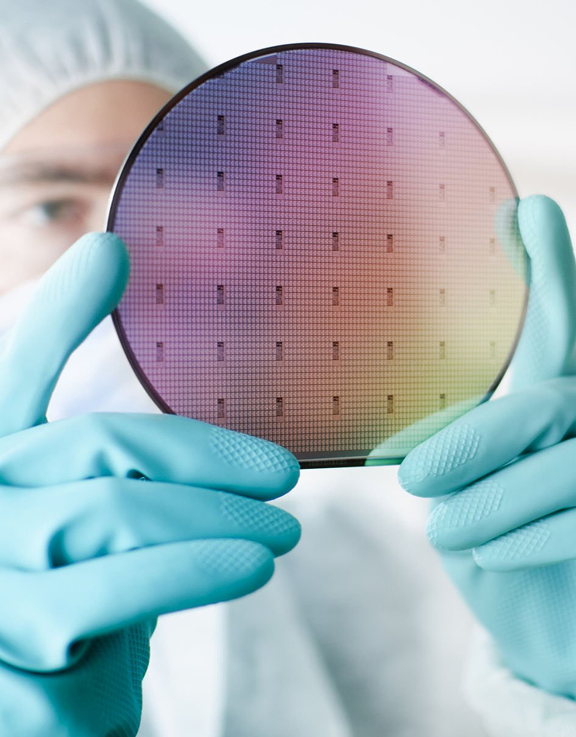 D&DT는 기술·제조·인프라·인재의 본원적 경쟁력 혁신을 통해 반도체 소재 분야의 Global LEADER 로 나아가겠습니다.